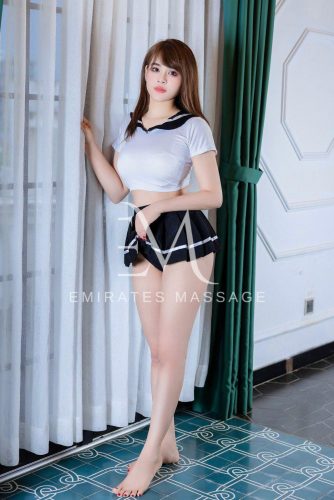 Jisoo with Black hair, top Escorts from Qatar, Emirates Massage - 3