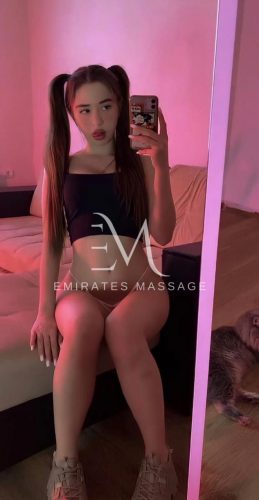 Linda with Brown hair, top Escorts from Qatar, Emirates Massage - 1