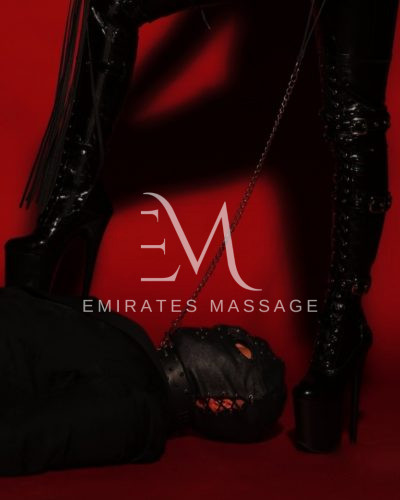 be-submissive-to-mistress-samantha-cameroonian-dominatrix-in-abu-dhabi_0