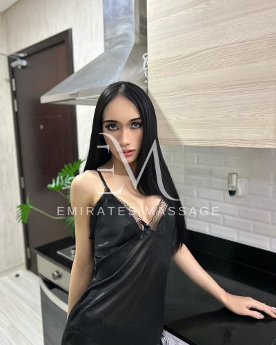 candy-sexy-big-dick-from-thailand-thai-transsexual-escort-in-abu-dhabi_0