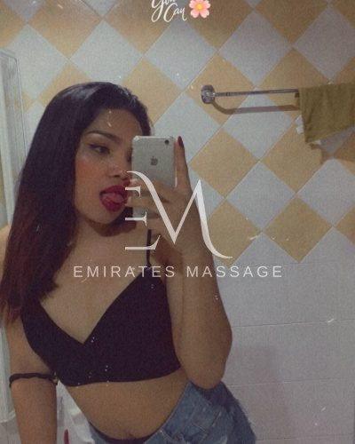 poison-ivy-filipino-transsexual-escort-in-dubai_0