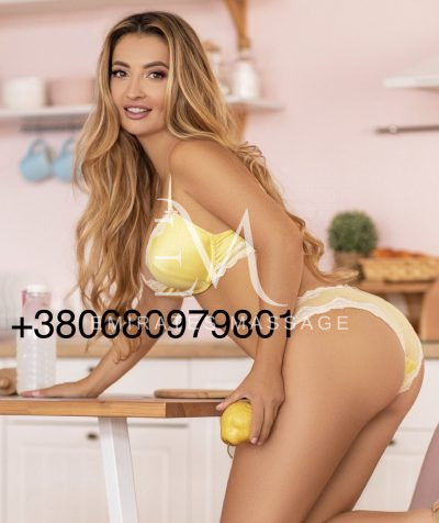 Vicky with Blonde hair, top Escorts from Abu Dhabi, Emirates Massage - 3