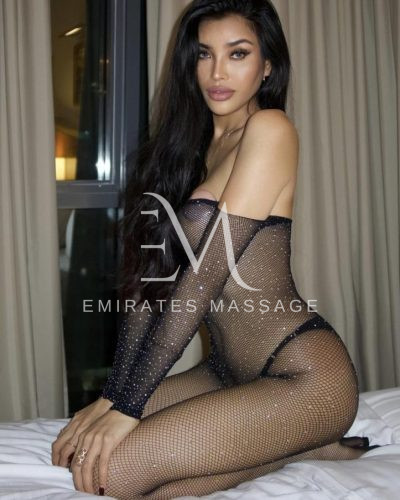 agatha-transsexual-escort-in-dubai_0